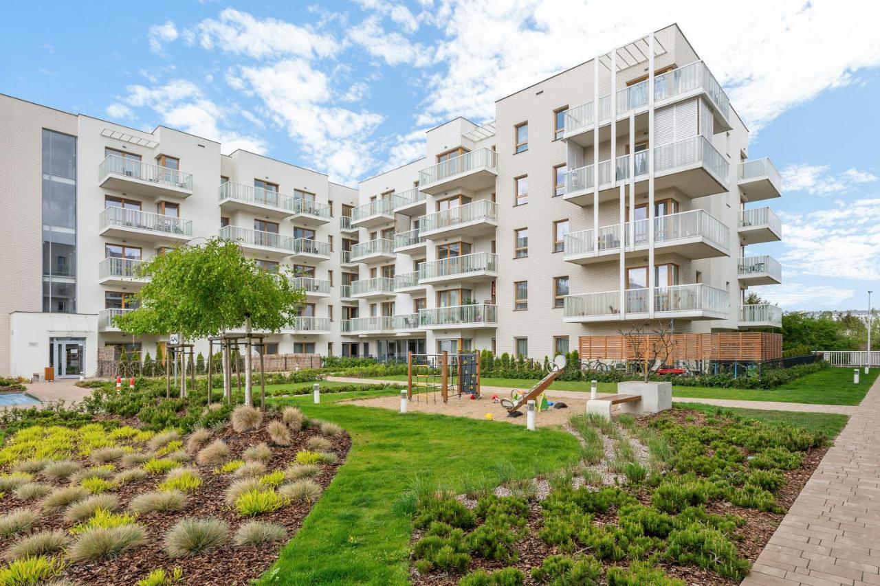 Mila Baltica Seaside, Sauna, Gym & Parking By Downtown Apartments Gdansk Bagian luar foto