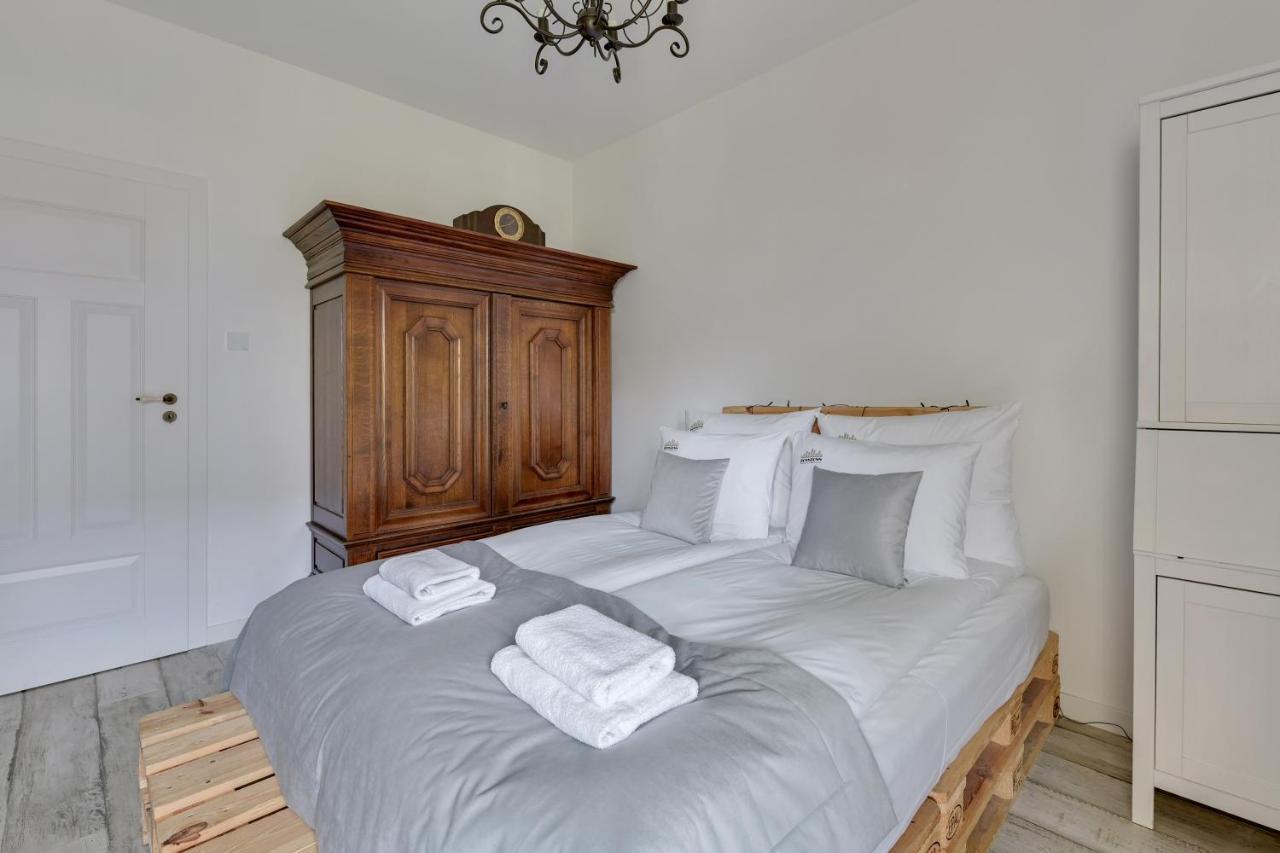 Mila Baltica Seaside, Sauna, Gym & Parking By Downtown Apartments Gdansk Bagian luar foto